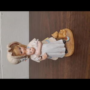 Jan Hagara Limited Edition Figurine - Jenny and Her Bye-Lo Doll